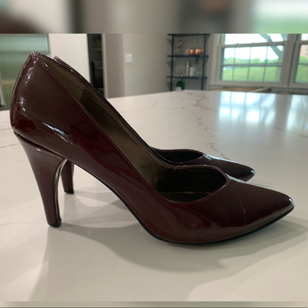 Burgundy Patent Leather Heels (size 9)